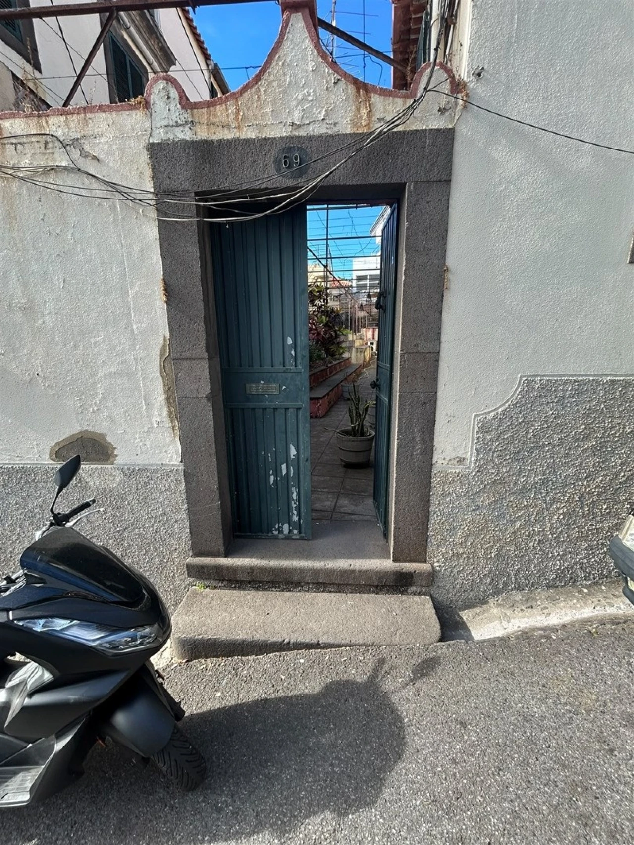 Moradia T5 para Venda em Funchal (São Pedro) Foto 29