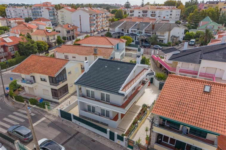 Moradia T4 para Venda em Cascais e Estoril Foto 50