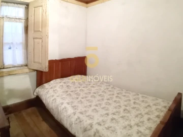 Moradia T1 para Venda em Souselo