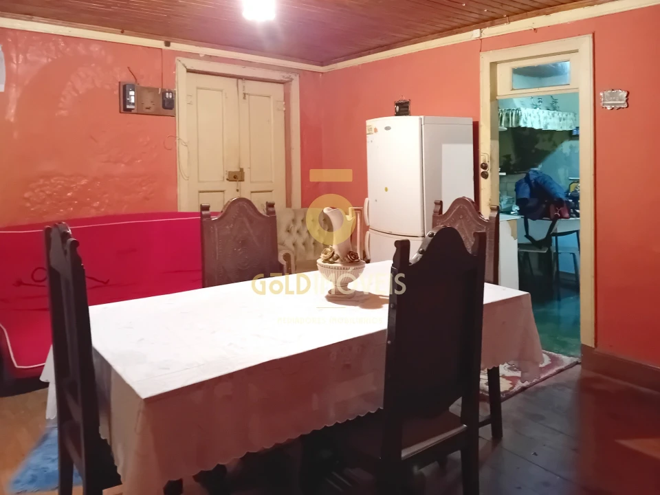 Moradia T1 para Venda em Souselo Foto 10