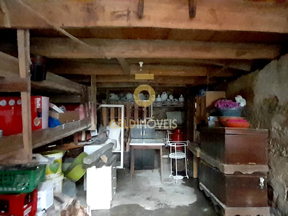 Moradia T1 para Venda em Souselo Foto 5