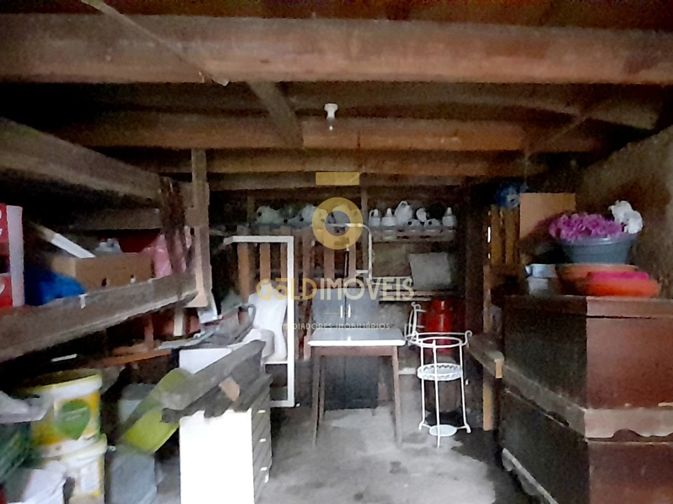 Moradia T1 para Venda em Souselo Foto 3