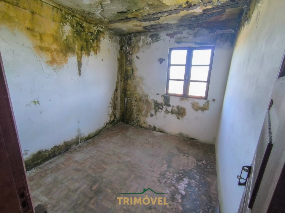 Moradia T3 para Venda em São Pedro de Castelões Foto 13