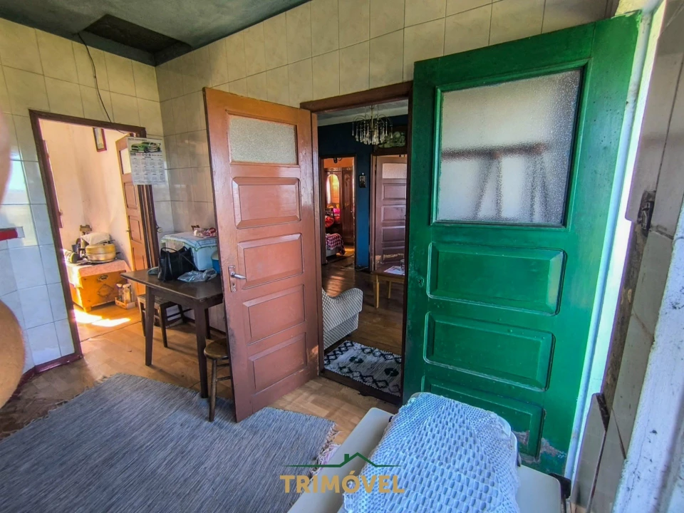 Moradia T3 para Venda em São Pedro de Castelões Foto 12