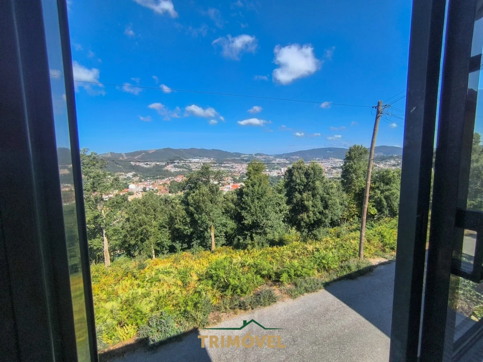 Moradia T3 para Venda em São Pedro de Castelões Foto 3