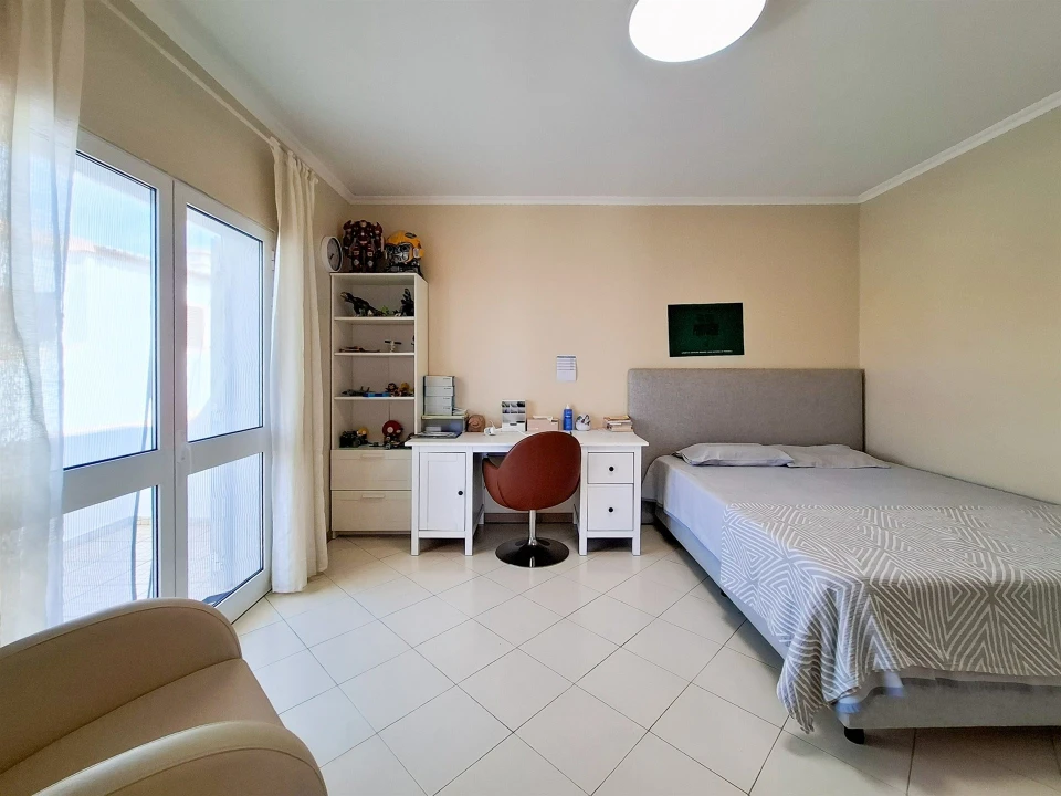 Moradia T4 para Venda em Albufeira e Olhos de Água Foto 25
