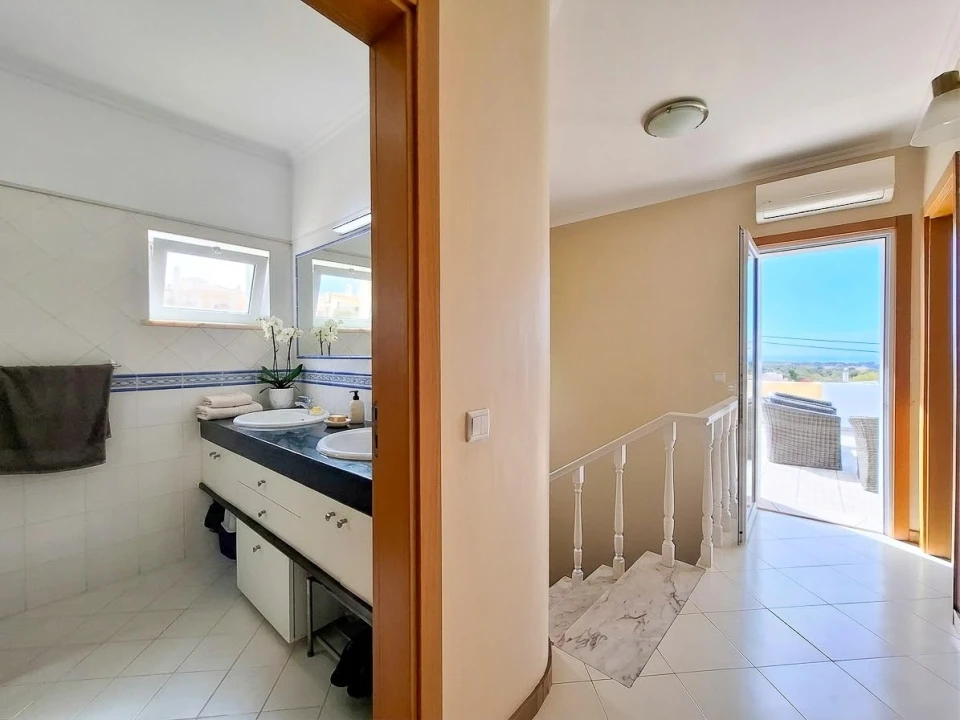 Moradia T4 para Venda em Albufeira e Olhos de Água Foto 51