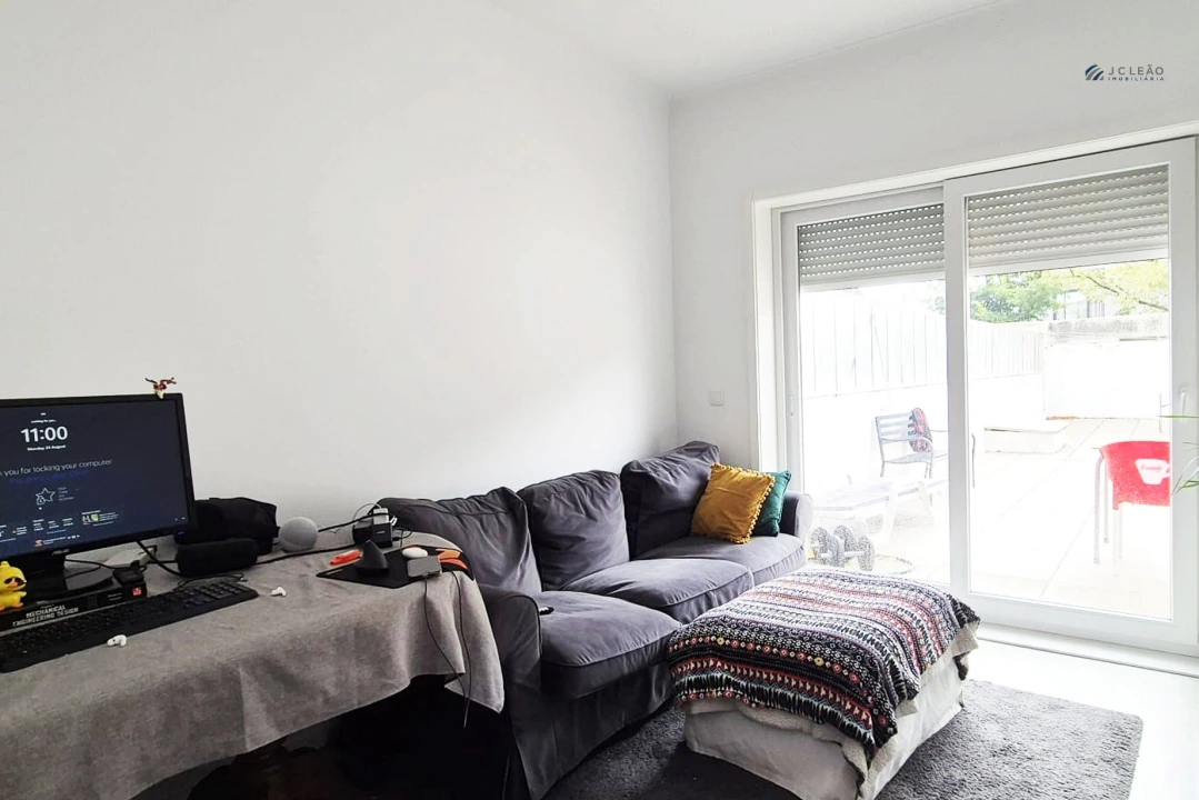 Apartamento T1 para Arrendamento em Cedofeita, Santo Ildefonso, Sé, Miragaia, São Nicolau e Vitória Foto 3