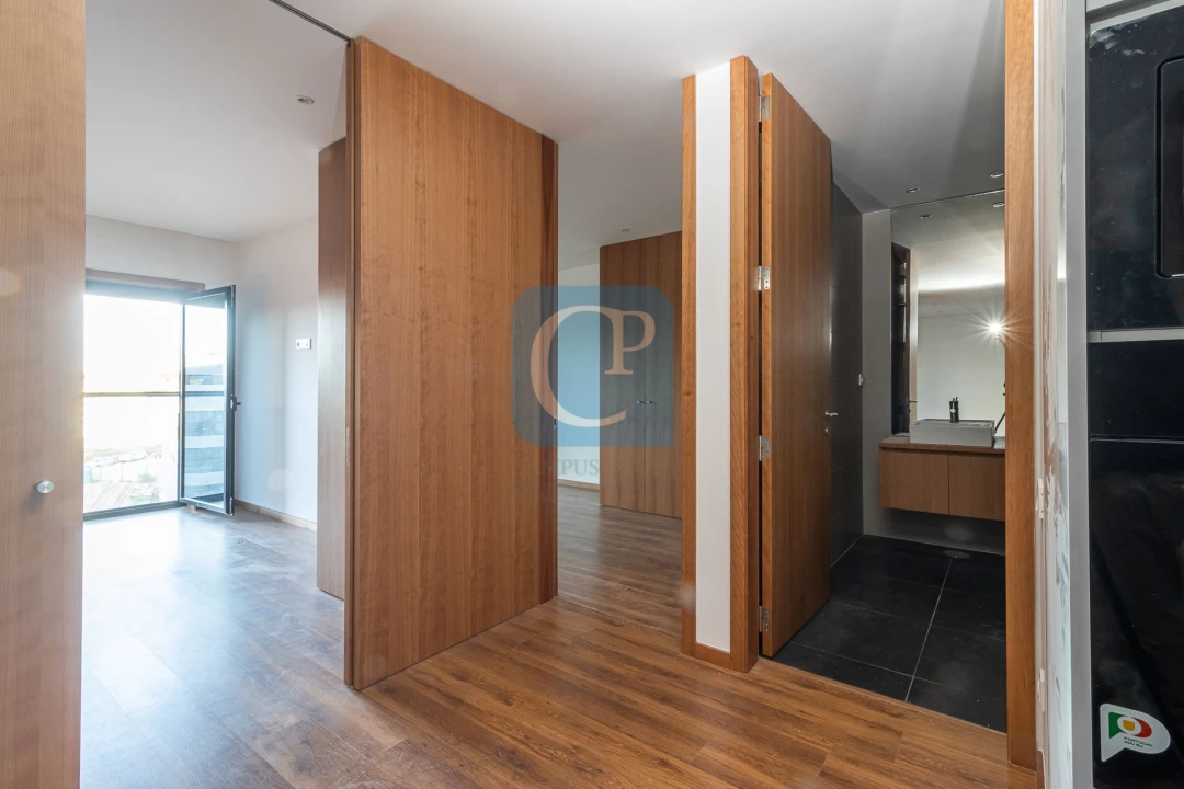 Apartamento T2 para Venda em Paranhos Foto 8