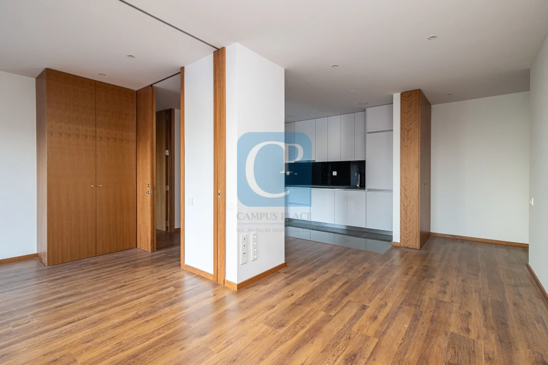 Apartamento T2 para Venda em Paranhos Foto 6