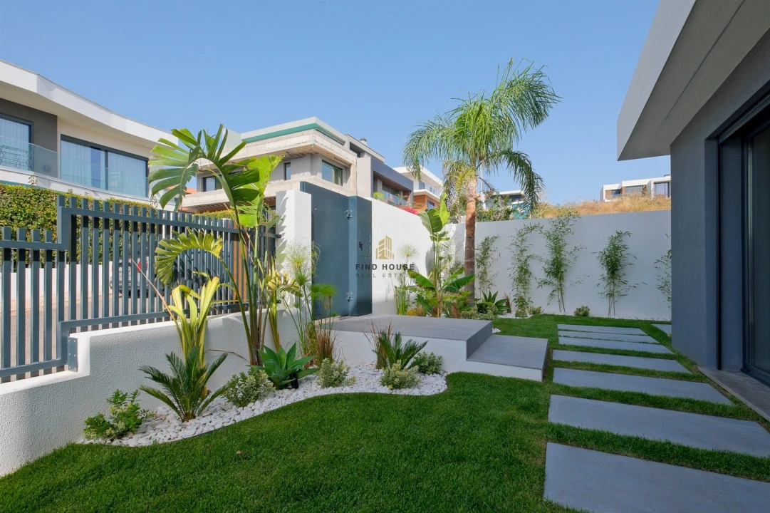 Moradia T5 para Arrendamento em Carcavelos e Parede Foto 47