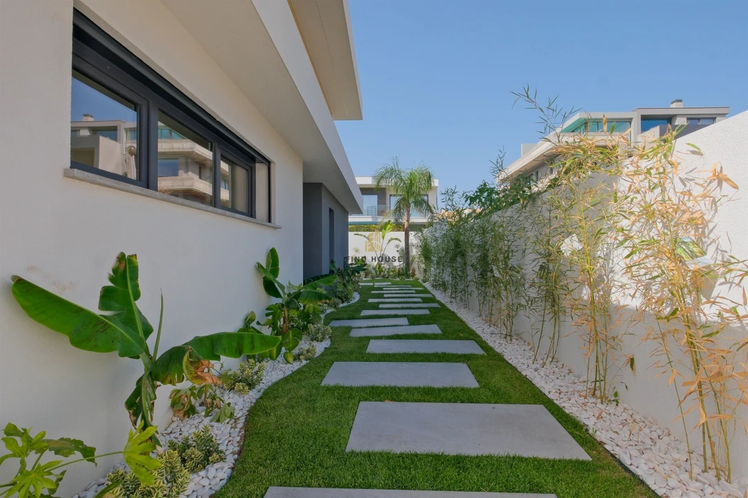 Moradia T5 para Arrendamento em Carcavelos e Parede Foto 48
