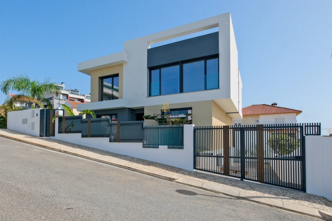 Moradia T5 para Arrendamento em Carcavelos e Parede Foto 53