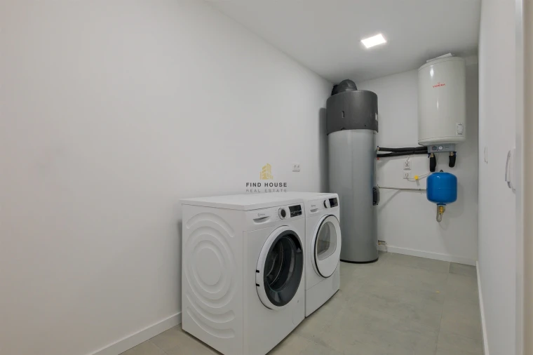 Moradia T5 para Arrendamento em Carcavelos e Parede Foto 40