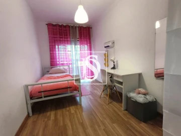 Apartamento T3 para Venda em Sé, Santa Maria e Meixedo