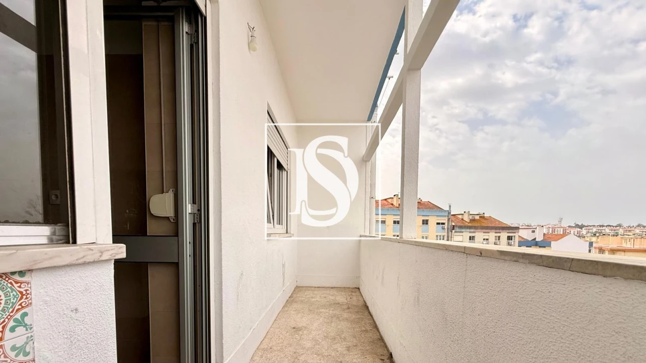 Apartamento T3 para Venda em Almada, Cova da Piedade, Pragal e Cacilhas Foto 20