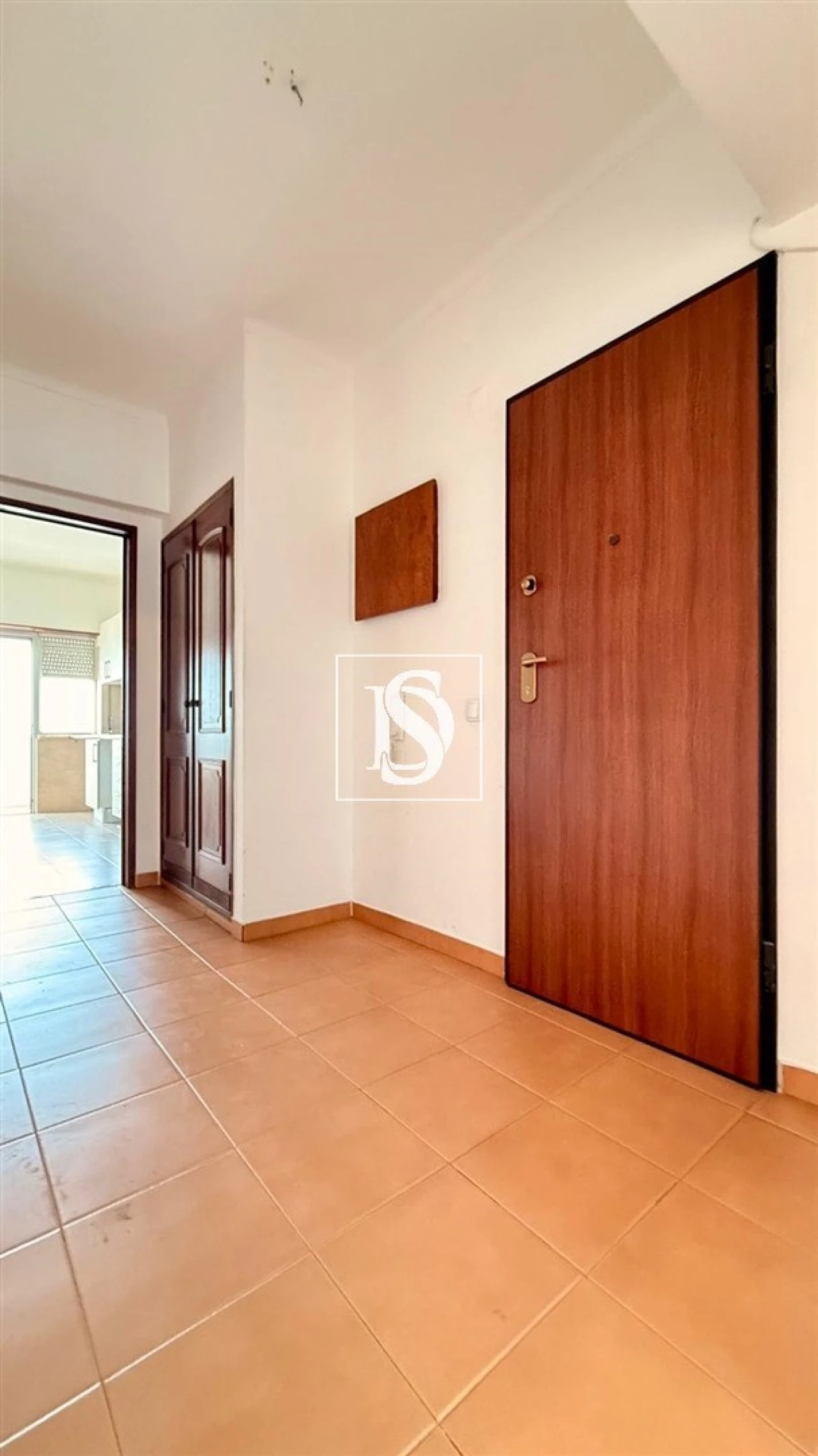 Apartamento T3 para Venda em Almada, Cova da Piedade, Pragal e Cacilhas Foto 5
