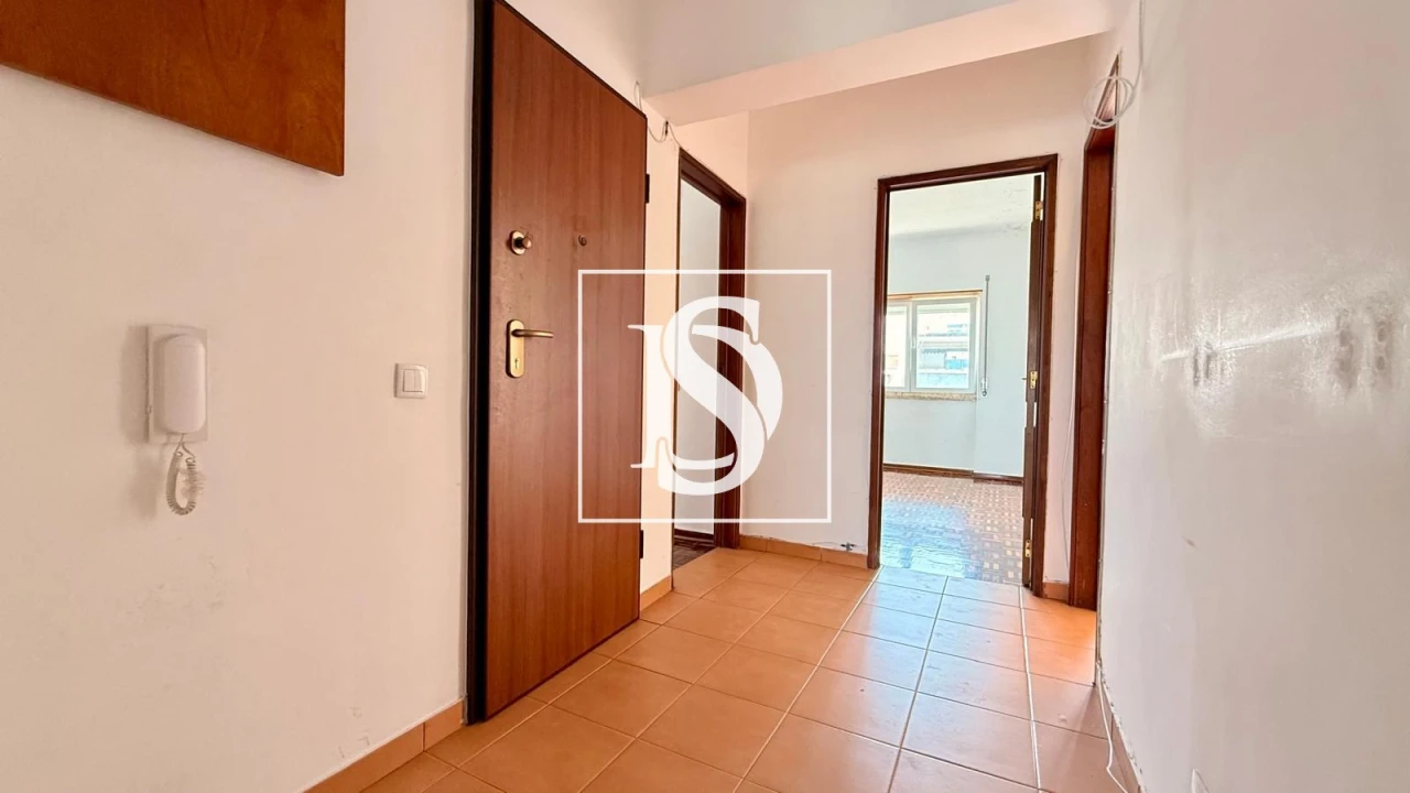 Apartamento T3 para Venda em Almada, Cova da Piedade, Pragal e Cacilhas Foto 12