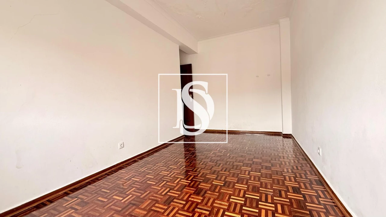 Apartamento T3 para Venda em Almada, Cova da Piedade, Pragal e Cacilhas Foto 11