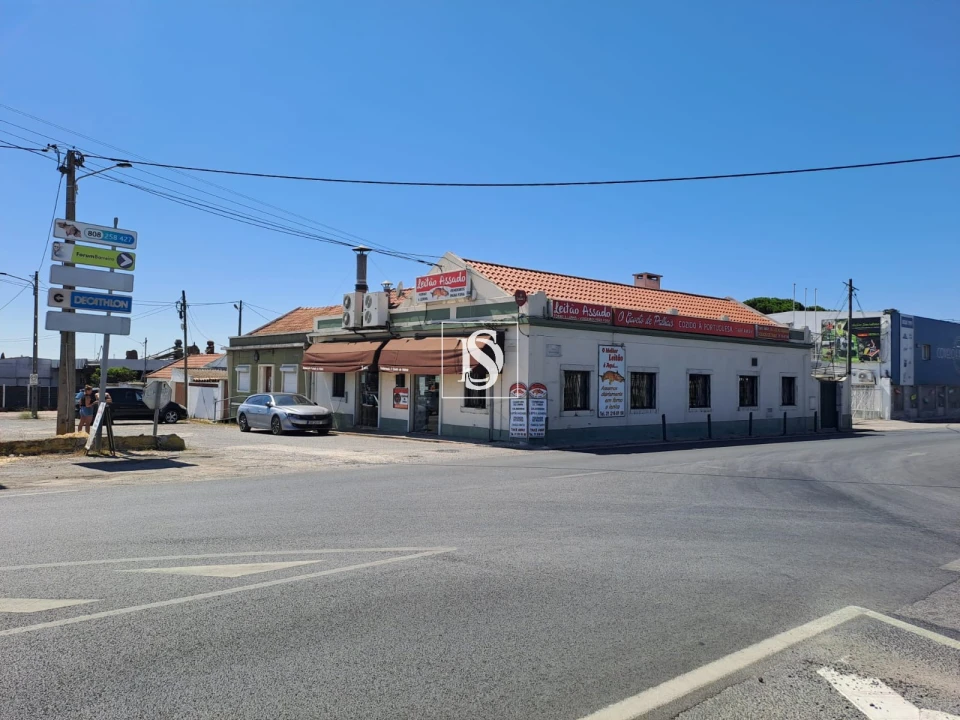 Negócio para Venda em Palhais e Coina Foto 26