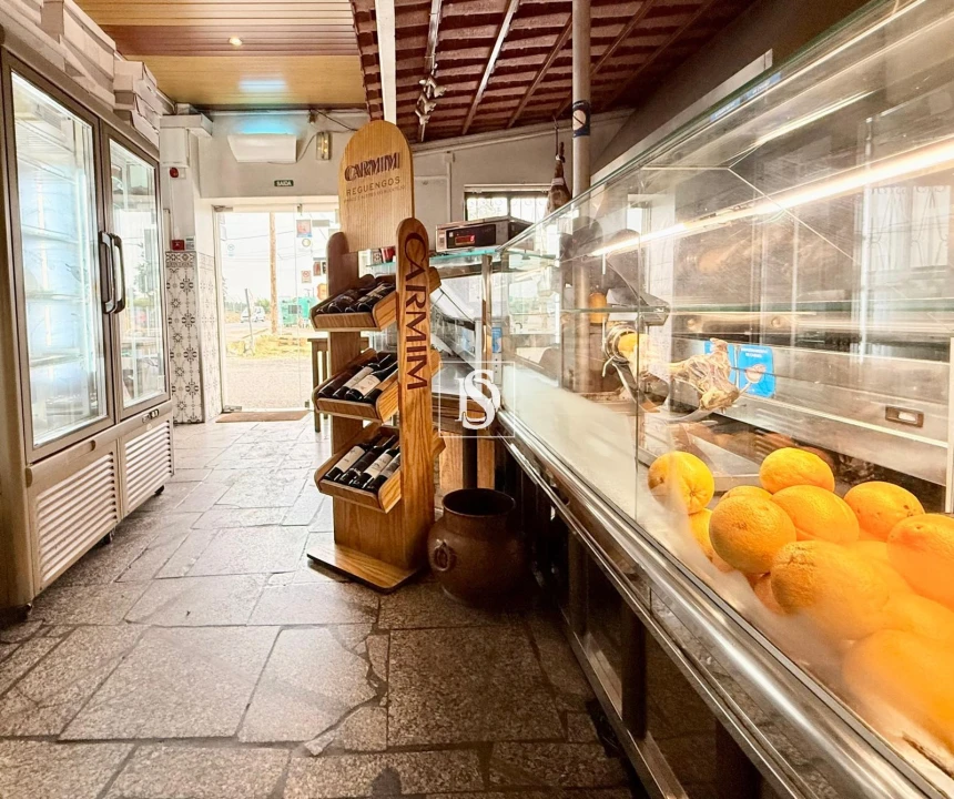 Negócio para Venda em Palhais e Coina Foto 9