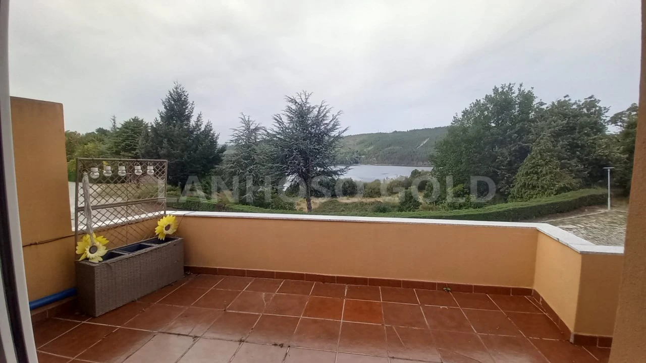 Moradia T2 para Venda em Venda Nova e Pondras Foto 9