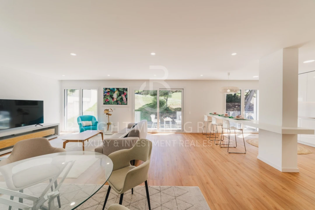 Apartamento T3 para Venda em Alcabideche Foto 3