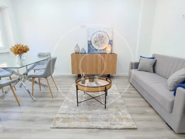 Apartamento T3 para Venda em São Domingos de Benfica