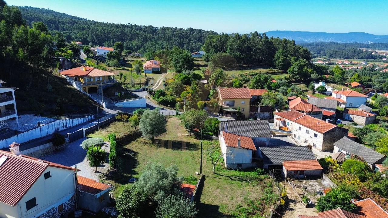 Terreno para Venda em Cabaços e Fojo Lobal Foto 4