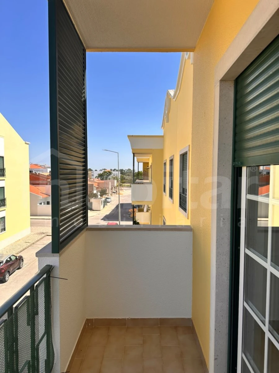 Apartamento T4 para Venda em Benavente Foto 9