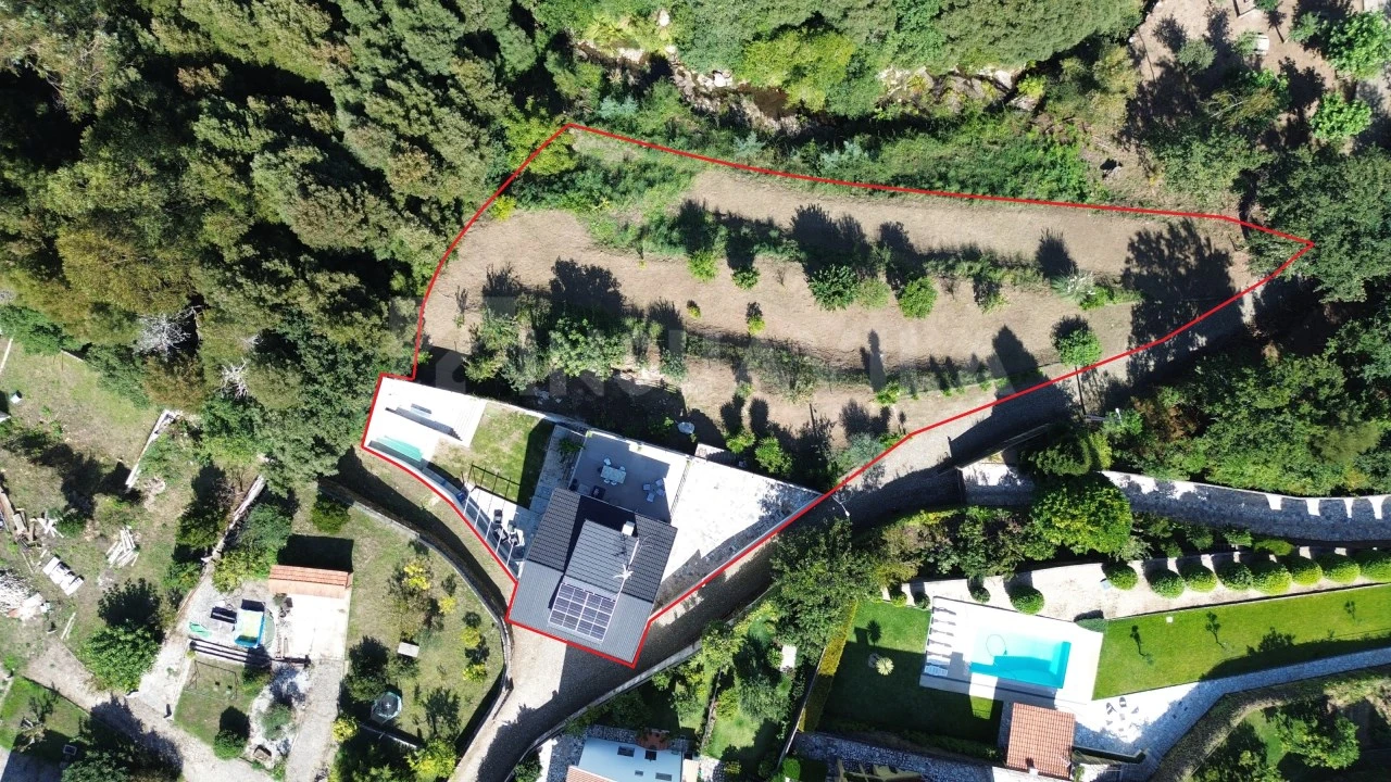 Moradia T4 para Venda em Argela Foto 5
