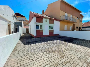 Moradia T2 para Venda em Peniche