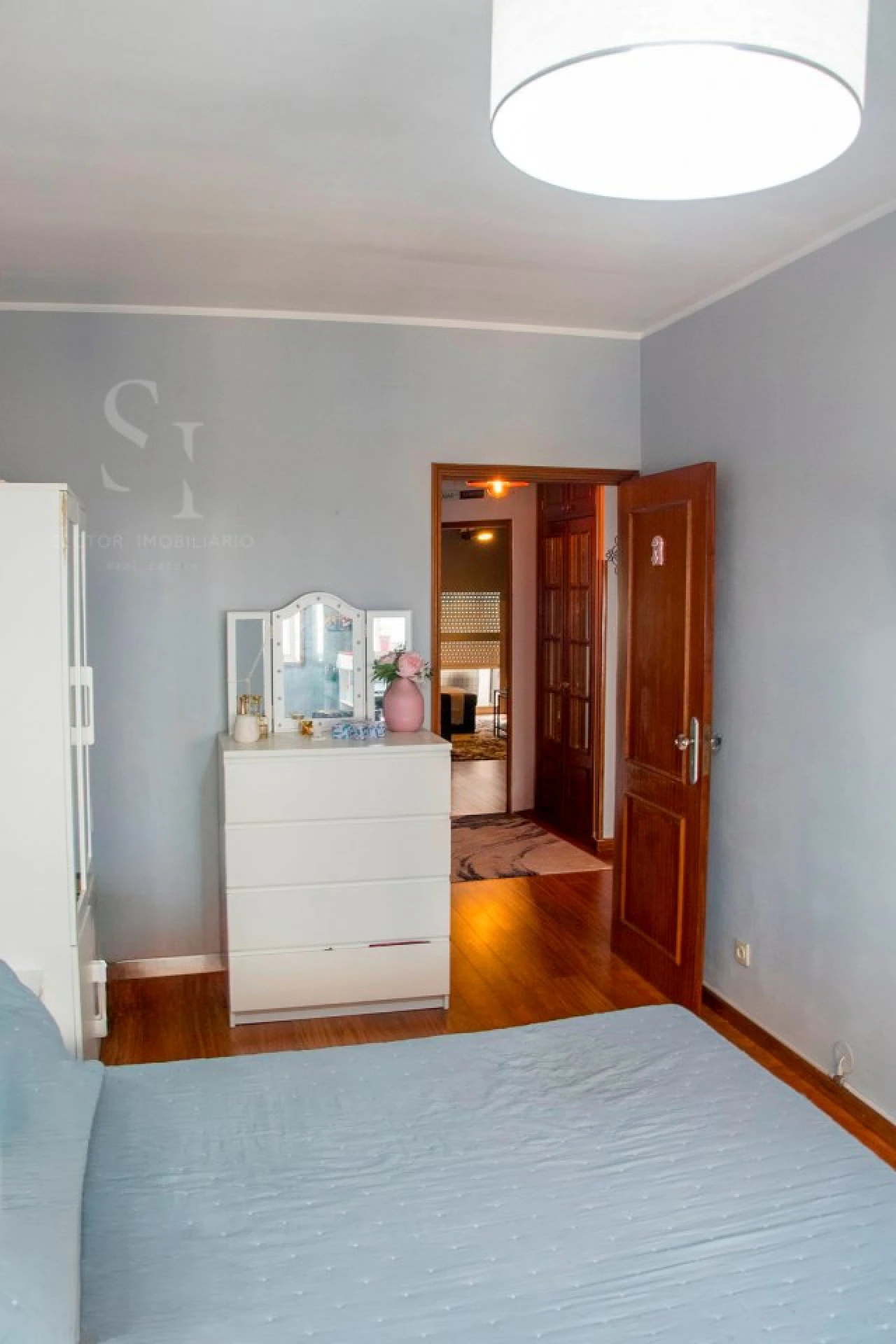 Apartamento T2 para Venda em Campanhã Foto 12