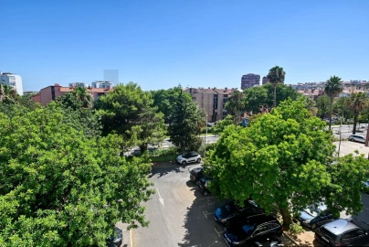 Apartamento T3 para Venda em Oeiras e São Julião da Barra, Paço de Arcos e Caxias