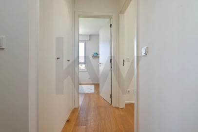 Apartamento T3 para Venda em Oeiras e São Julião da Barra, Paço de Arcos e Caxias
