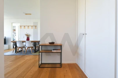 Apartamento T3 para Venda em Oeiras e São Julião da Barra, Paço de Arcos e Caxias