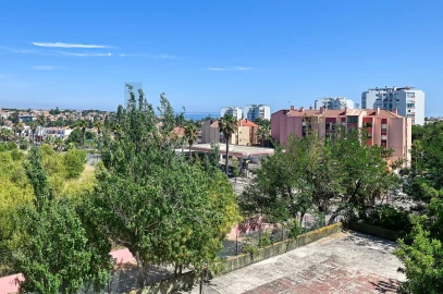 Apartamento T3 para Venda em Oeiras e São Julião da Barra, Paço de Arcos e Caxias