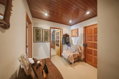 Apartamento T1 para Venda em Carnaxide e Queijas