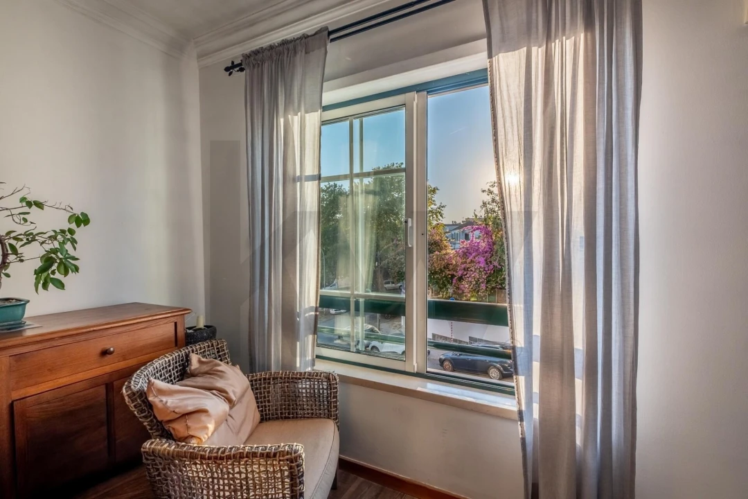 Apartamento T3 para Venda em Carnaxide e Queijas Foto 16