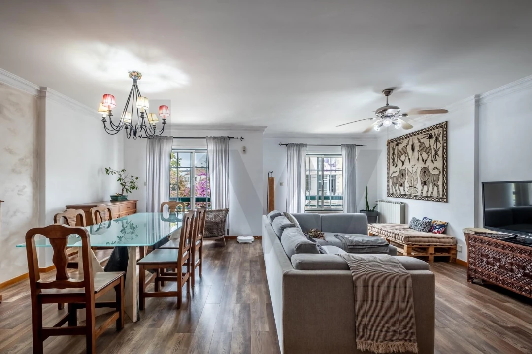 Apartamento T3 para Venda em Carnaxide e Queijas Foto 4
