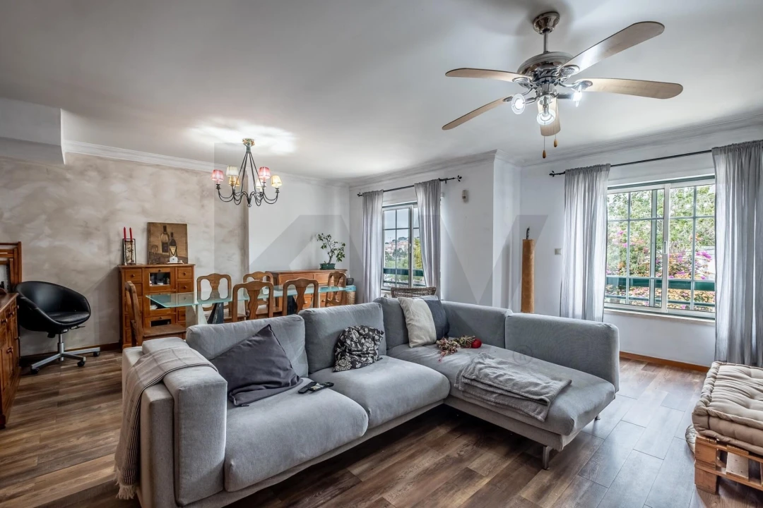 Apartamento T3 para Venda em Carnaxide e Queijas Foto 6