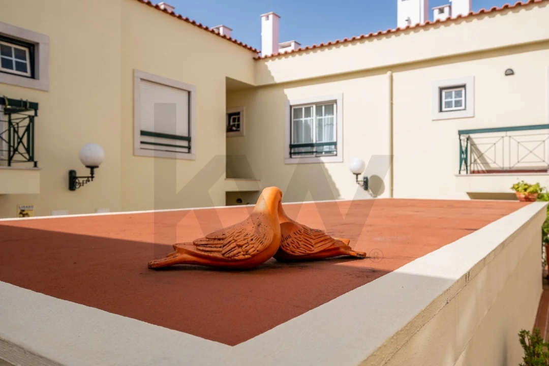 Apartamento T3 para Venda em Carnaxide e Queijas Foto 41