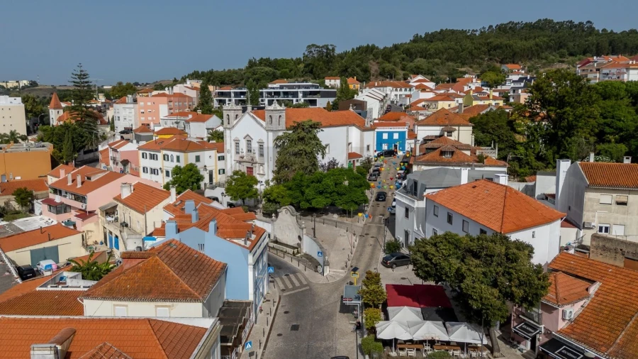 Apartamento T3 para Venda em Carnaxide e Queijas Foto 46