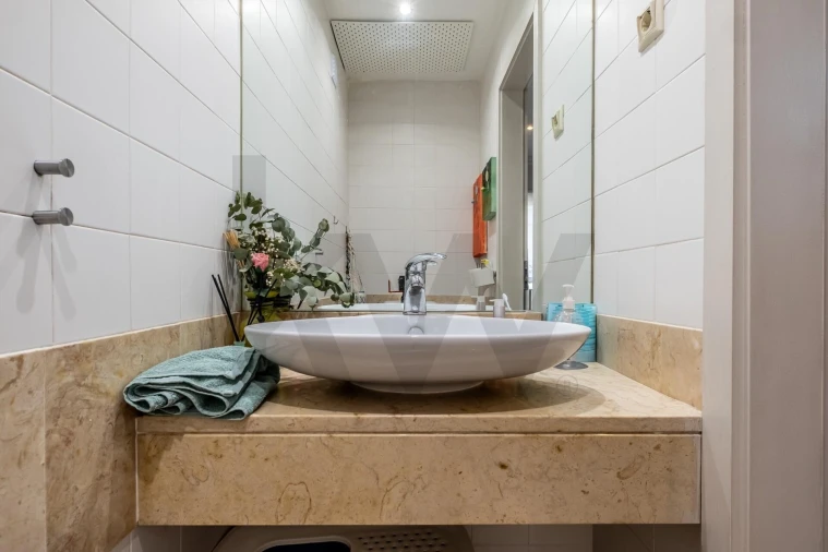 Apartamento T3 para Venda em Carnaxide e Queijas Foto 13