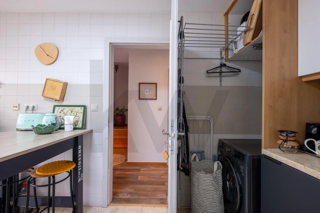 Apartamento T3 para Venda em Carnaxide e Queijas Foto 12