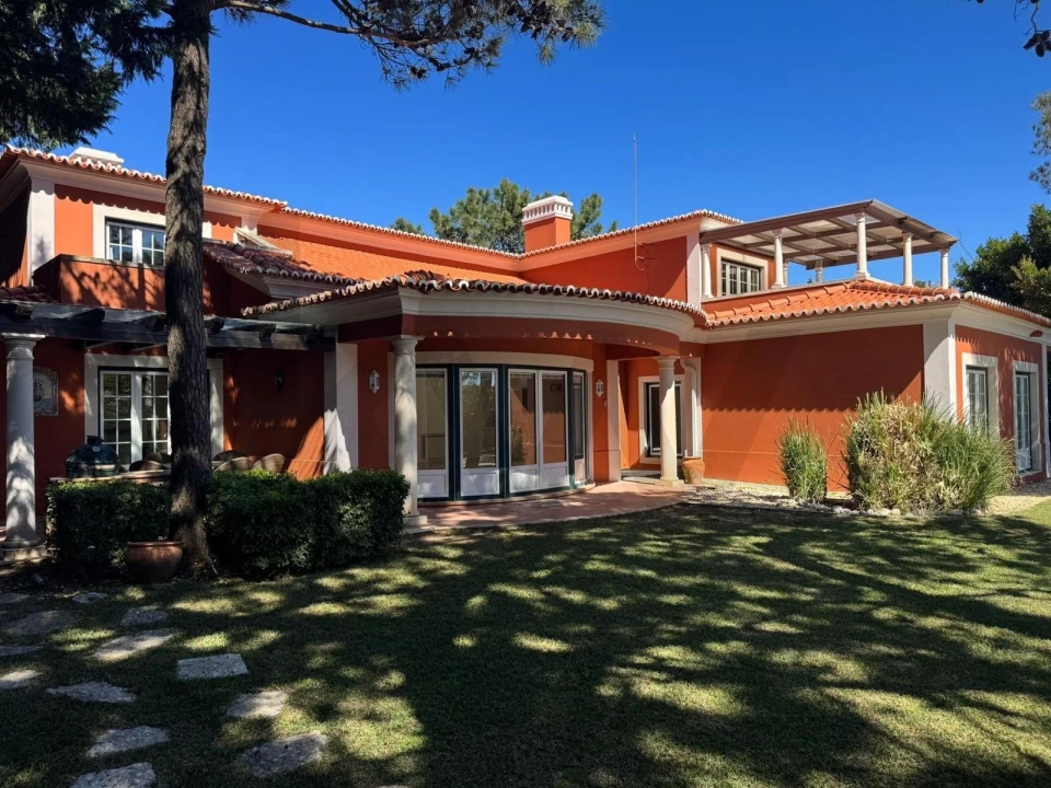 Moradia T6 para Arrendamento em Cascais e Estoril Foto 1