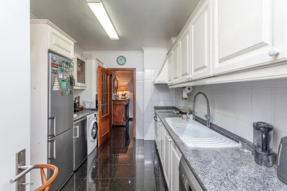 Apartamento T3 para Venda em Santa Clara
