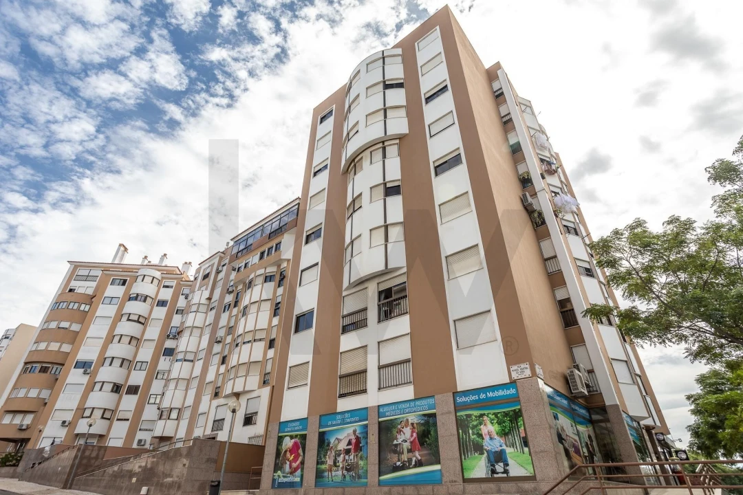Apartamento T3 para Venda em Santa Clara Foto 29