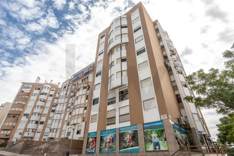 Apartamento T3 para Venda em Santa Clara Foto 29