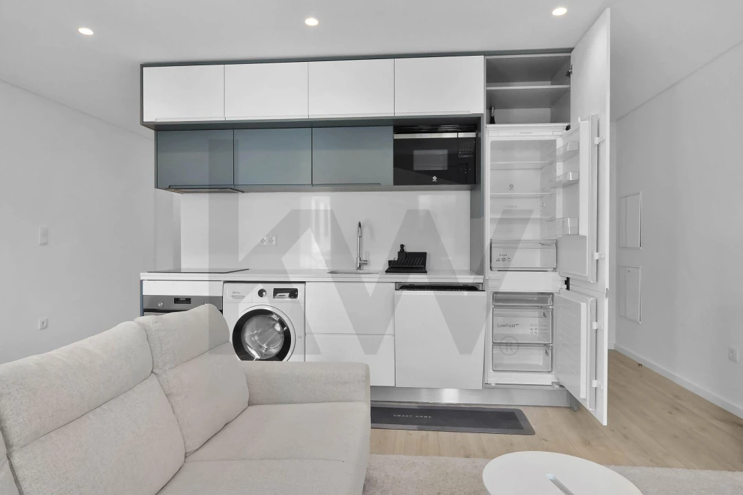 Apartamento T2 para Arrendamento em Cedofeita, Santo Ildefonso, Sé, Miragaia, São Nicolau e Vitória Foto 3